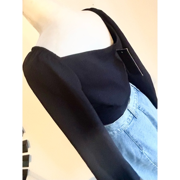 Cropped Wrap boho top in black, long puffy sleeves-Medium - Picture 4 of 8